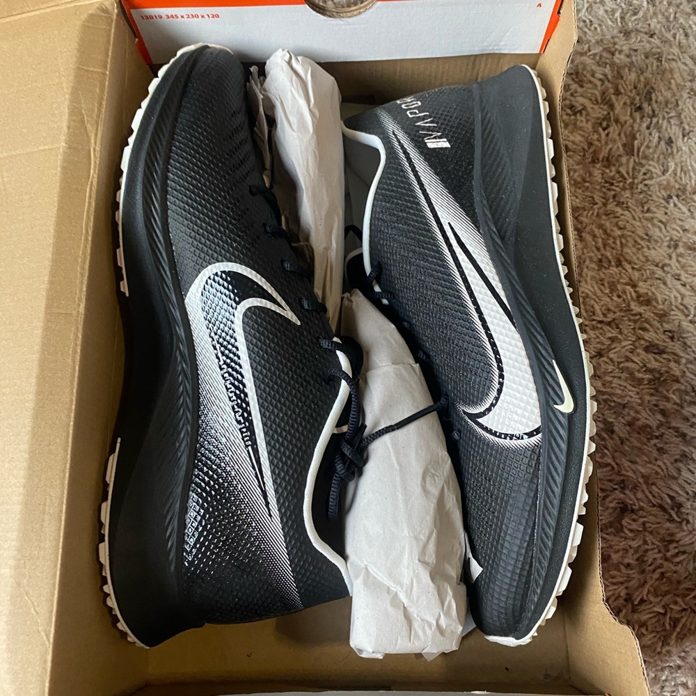 Nike Air zoom Vomero 14